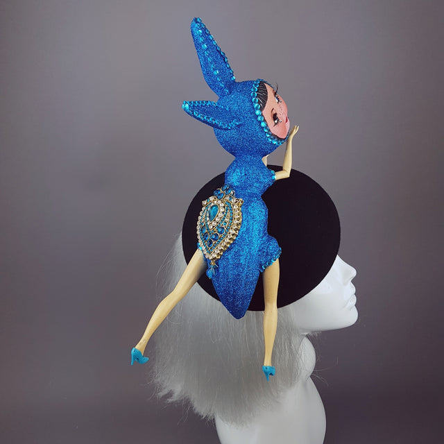 "Moment de Rêve" Surreal Insect Blue Doll Face Hat