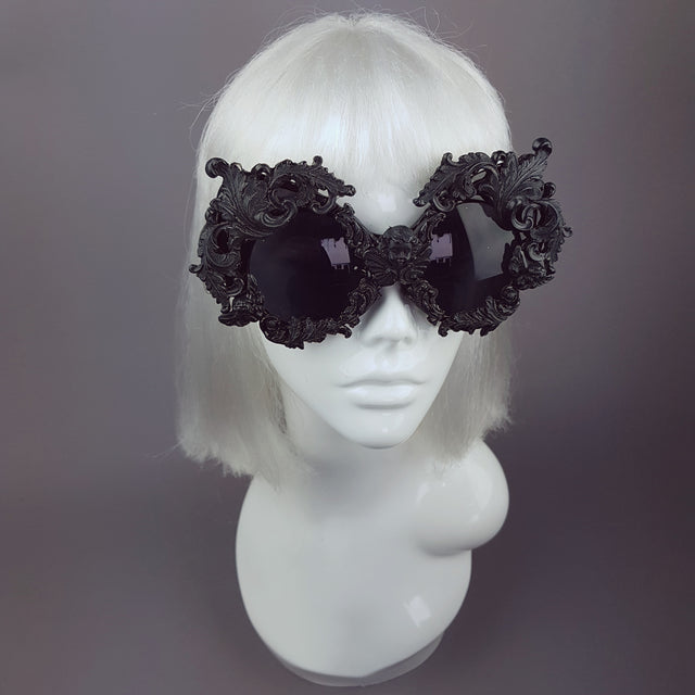 "Sacré Cœur" Black Filigree Ornate Sunglasses