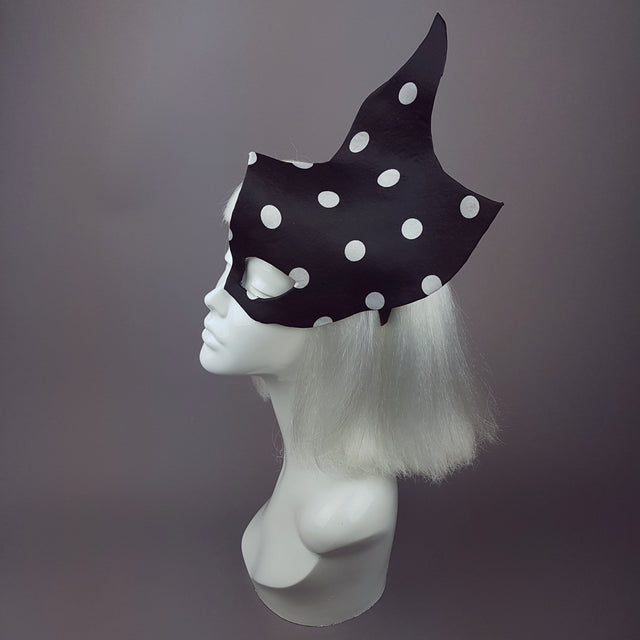 "Soleares" Black and White Polkadot Half Mask