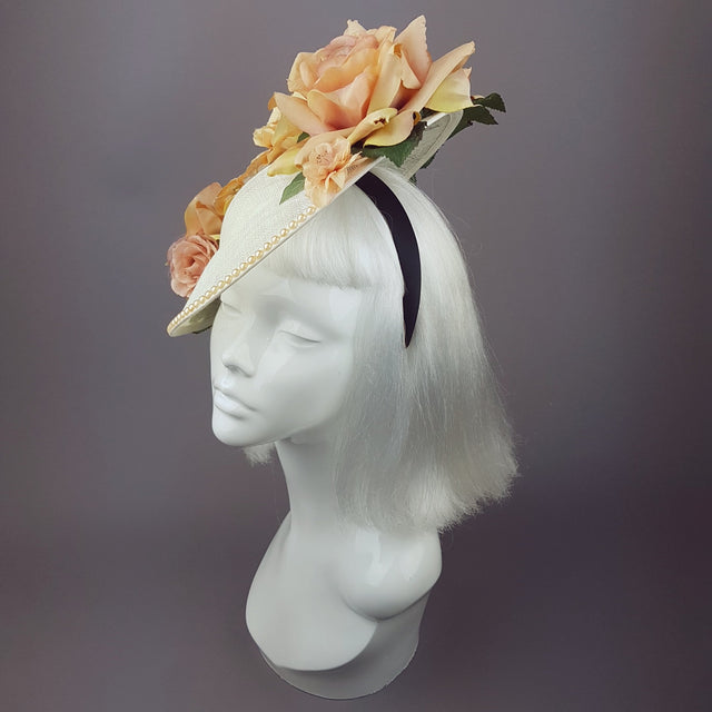 "Rayon de Soleil" Ivory Pearl Butterfly Hat