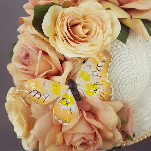 "Rayon de Soleil" Ivory Pearl Butterfly Hat