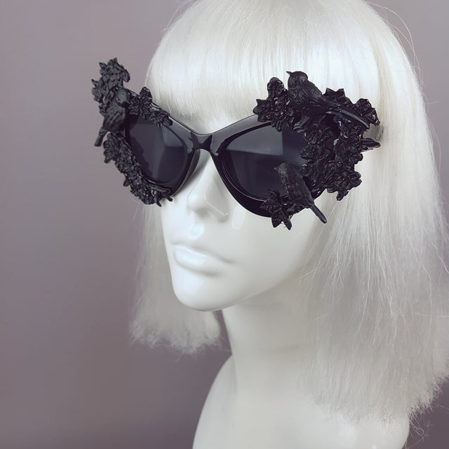 "Lilith" Black Bird & Flowers Filigree Catseye Sunglasses