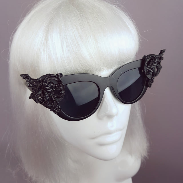 "Yachemi" Black Cats Eye Baroque Sunglasses