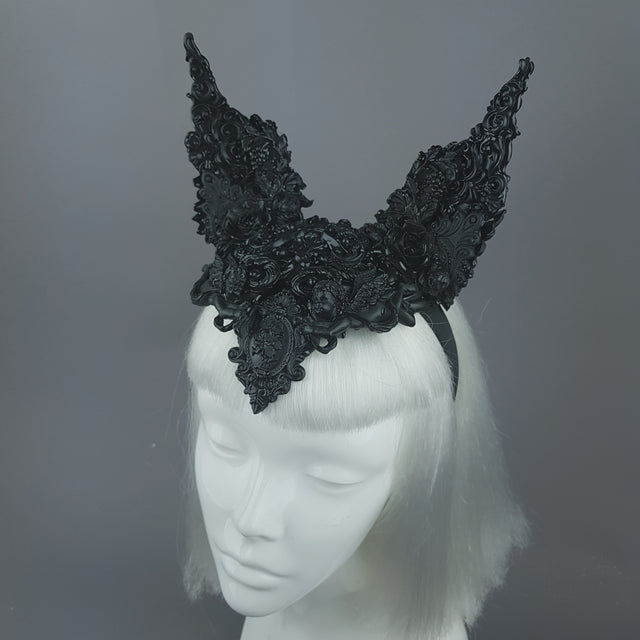 "Murciélago" Black Filigree Baroque Gothic Bat Ears