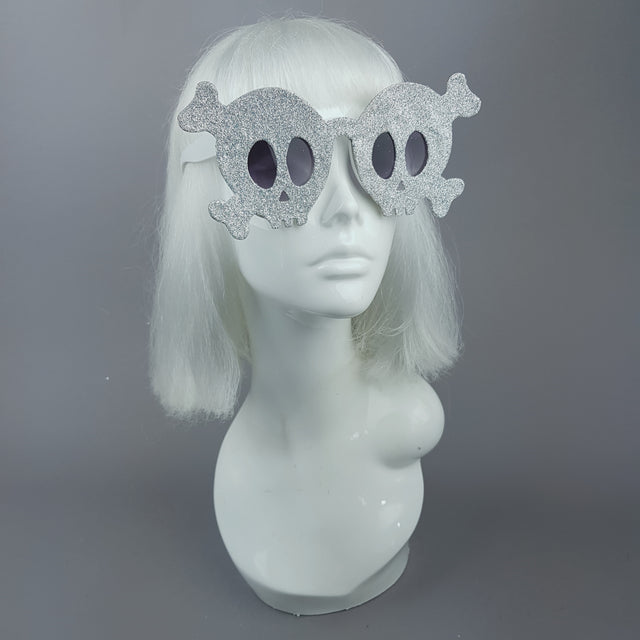 "Deadly" Dimond Silver Glitter Skull Sunglasses