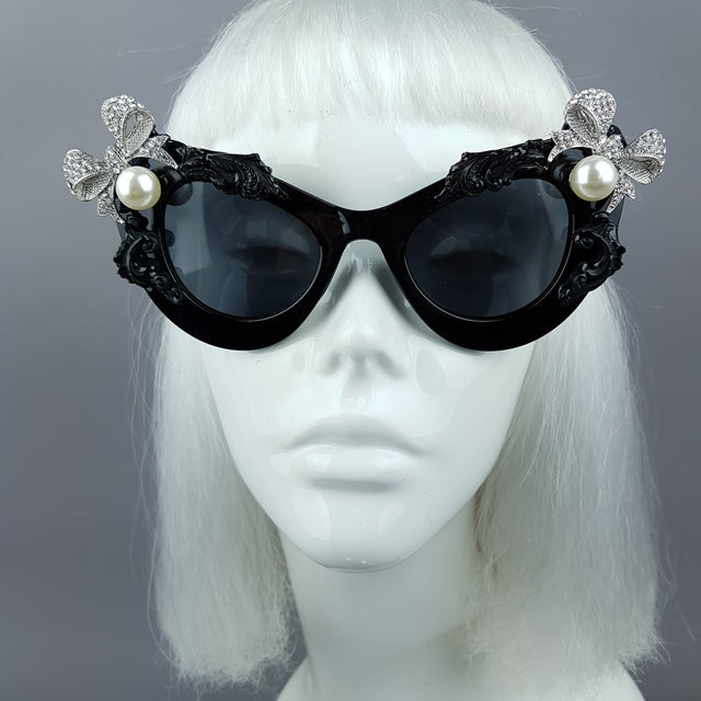 "Kiara" Black Pearl Box Jewel Filigree Cats Eye Sunglasses