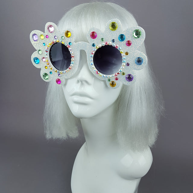 "Too Fabulous for You" Glitter & Jewel Daisy Flower Sunglasses