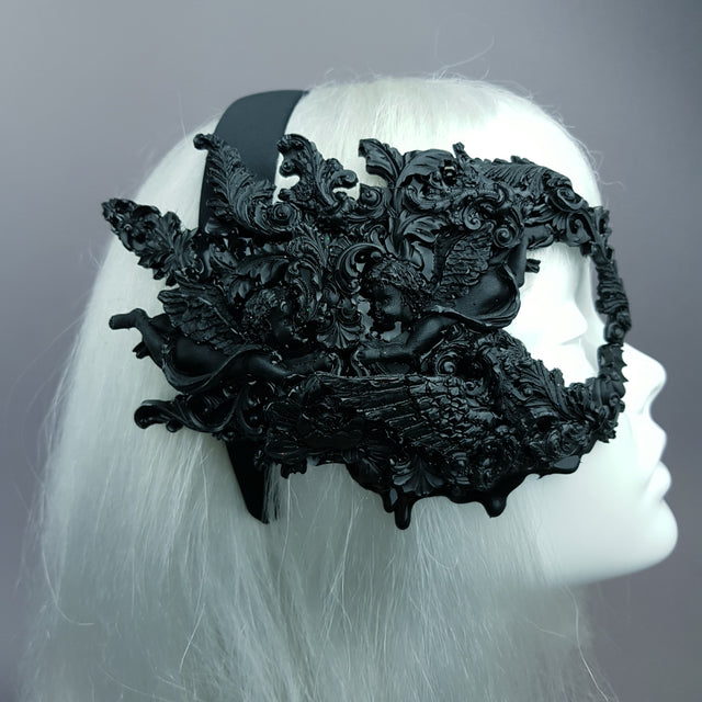 "Amoret" Black Filigree Baroque Gothic Mask