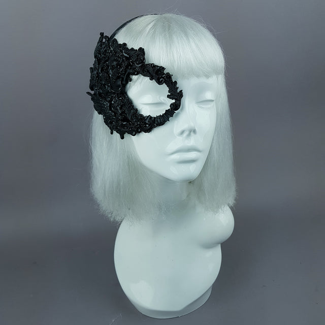 "Amoret" Black Filigree Baroque Gothic Mask
