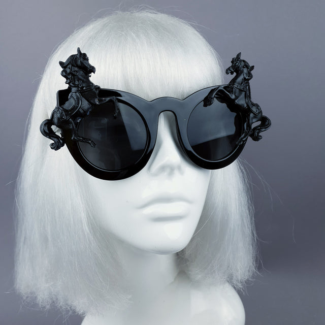 "Licorne" Black Unicorn Statement Sunglasses