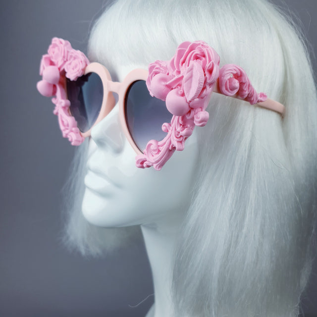 "Zoet" Pastel Pink Heart Shaped Sunglasses