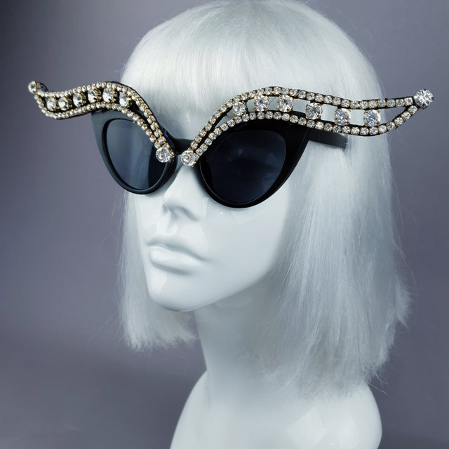 "Papillon de Nuit" Jewel Cats Eye Sunglasses