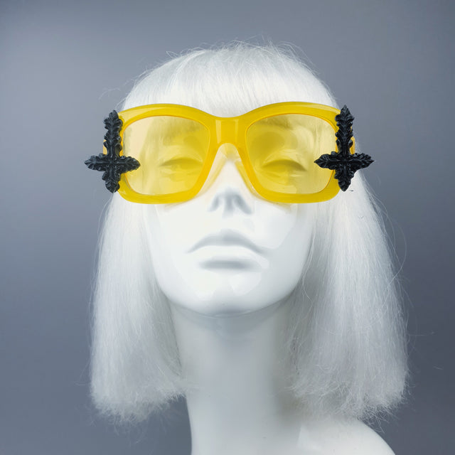 "Ophite" Yellow Unisex Sunglasses with Black Crosses