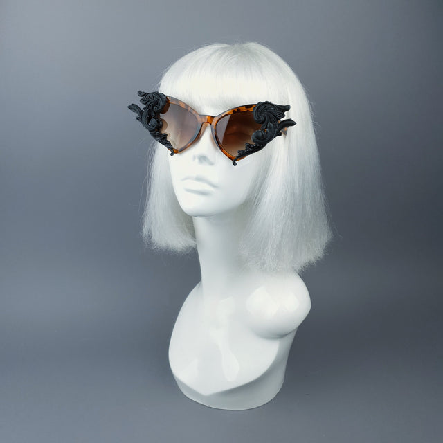 "Tantatris" Black & Tortoiseshell Filigree Catseye Sunglasses