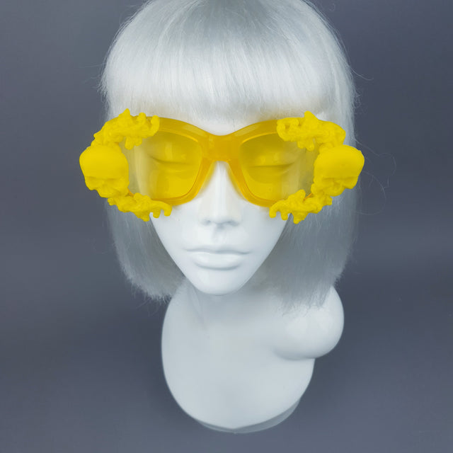 "Aurelio" Yellow Unisex Sunglasses with Skulls