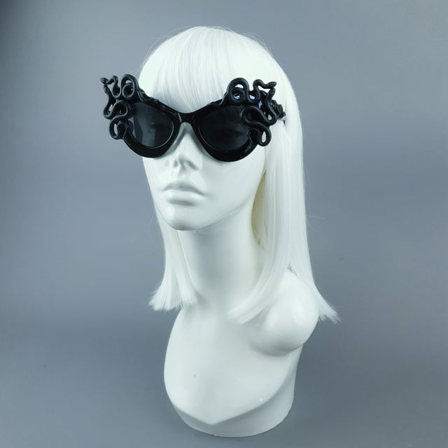 "Medusa" Black Snake Black Sunglasses