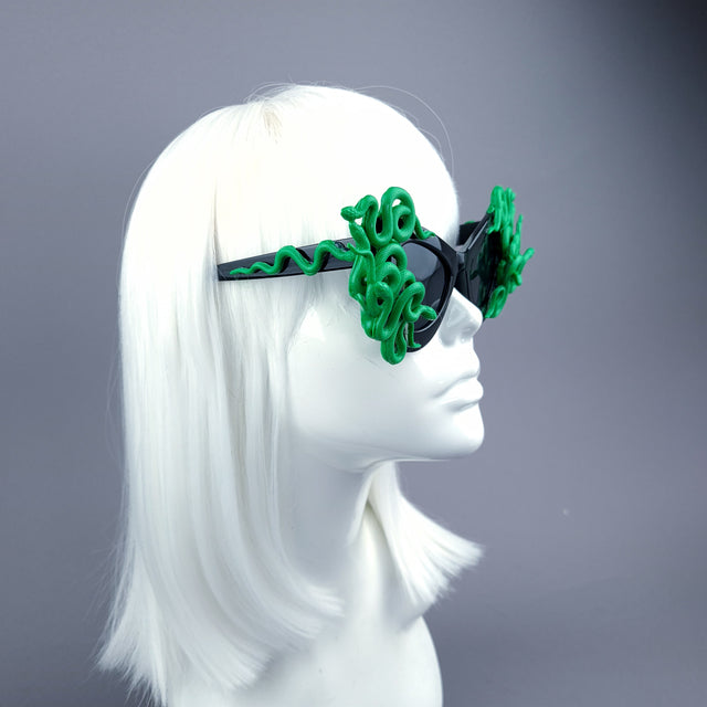 "Medusa" Green Snake Black Sunglasses