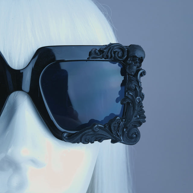 "Morte" Black Skull Filigree Unisex Square Sunglasses